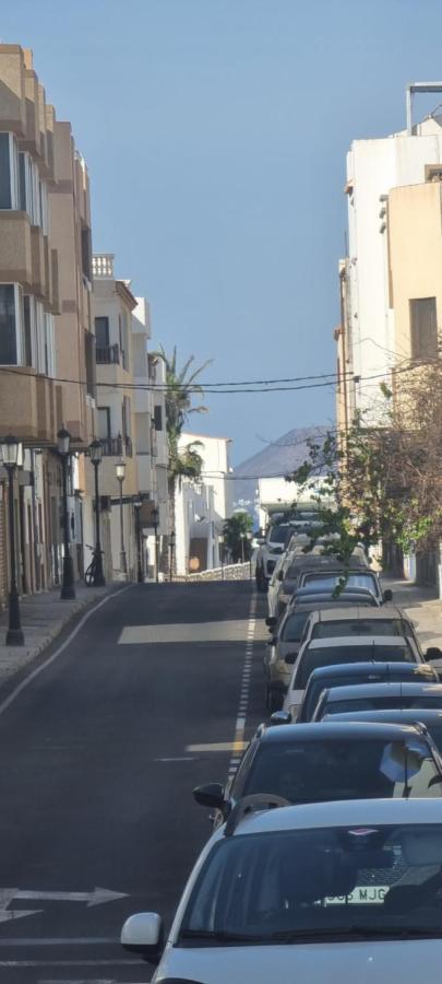 Luxury Penthouse Valentin With Jacuzzi Leilighet Corralejo Eksteriør bilde